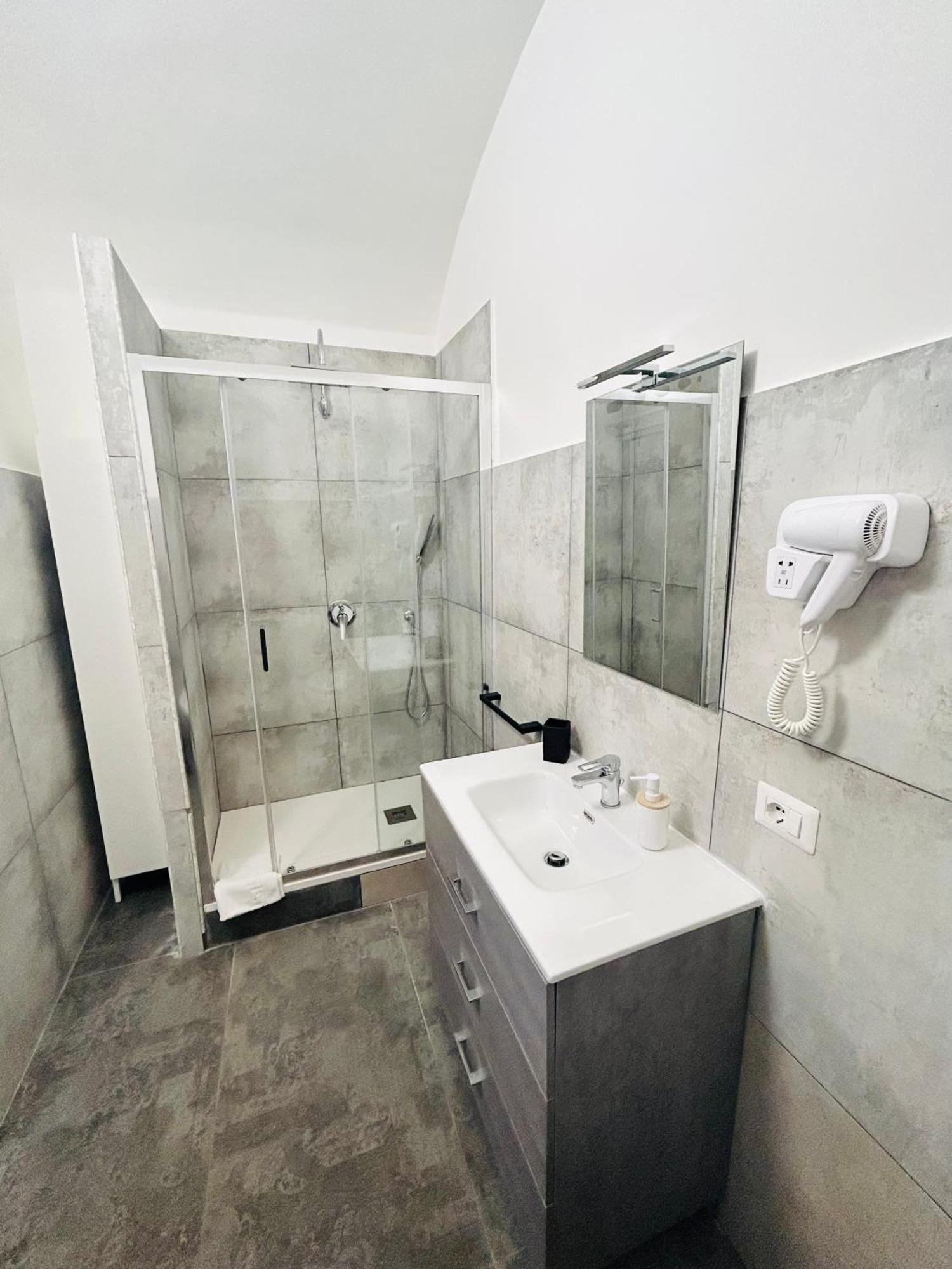 Отель Boiardo Art House Рим Экстерьер фото